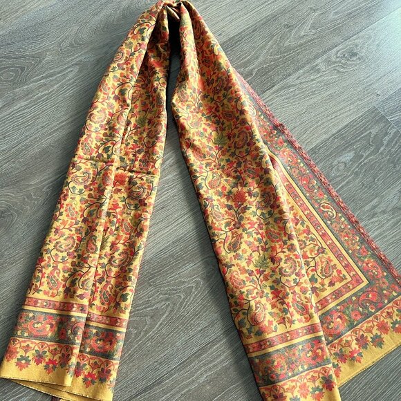 Cold weather scarves | warm winter scarf | warm and cozy shoulder wrap | Shawl - Picture 3 of 6